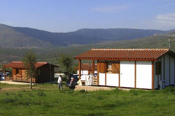 Bungalows para familias en Lozoya.