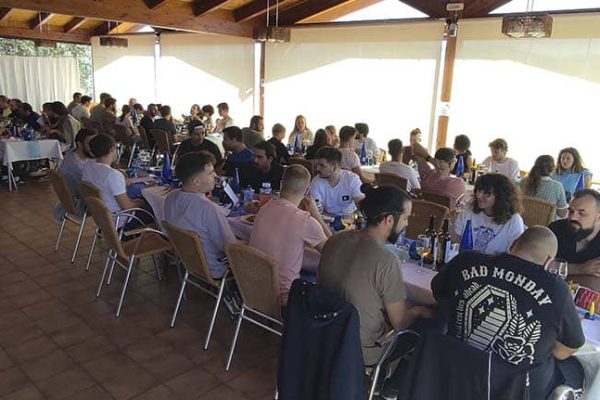 Comidas de empresa y celebraciones en Lozoya.